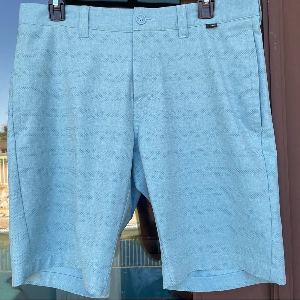 Travis Mathew Teal/Cyan Blue Golf Shorts Men’s 32